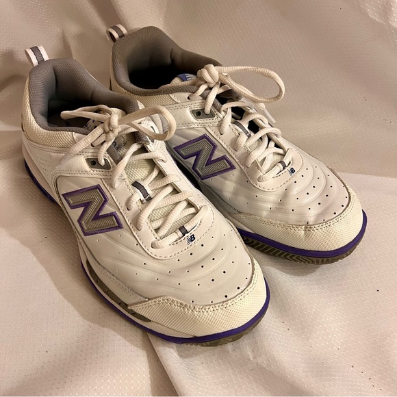 NEW BALANCE Women's WC806 Tennis Shoes White w Purple Size 9.5D (Wide) Like New! - Picture 3 of 16